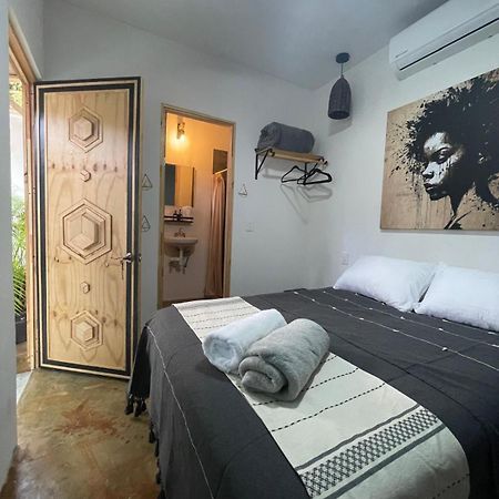 Akoma San Pancho San Francisco  Rom bilde