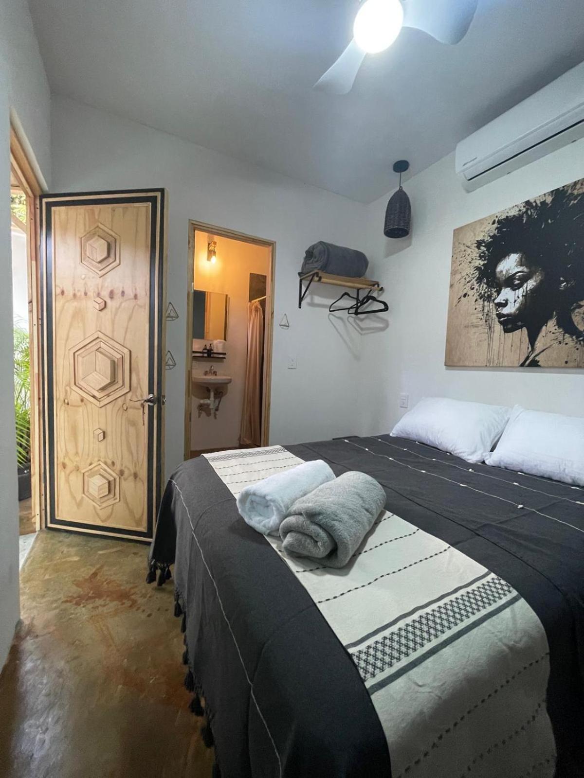 Akoma San Pancho San Francisco  Rom bilde